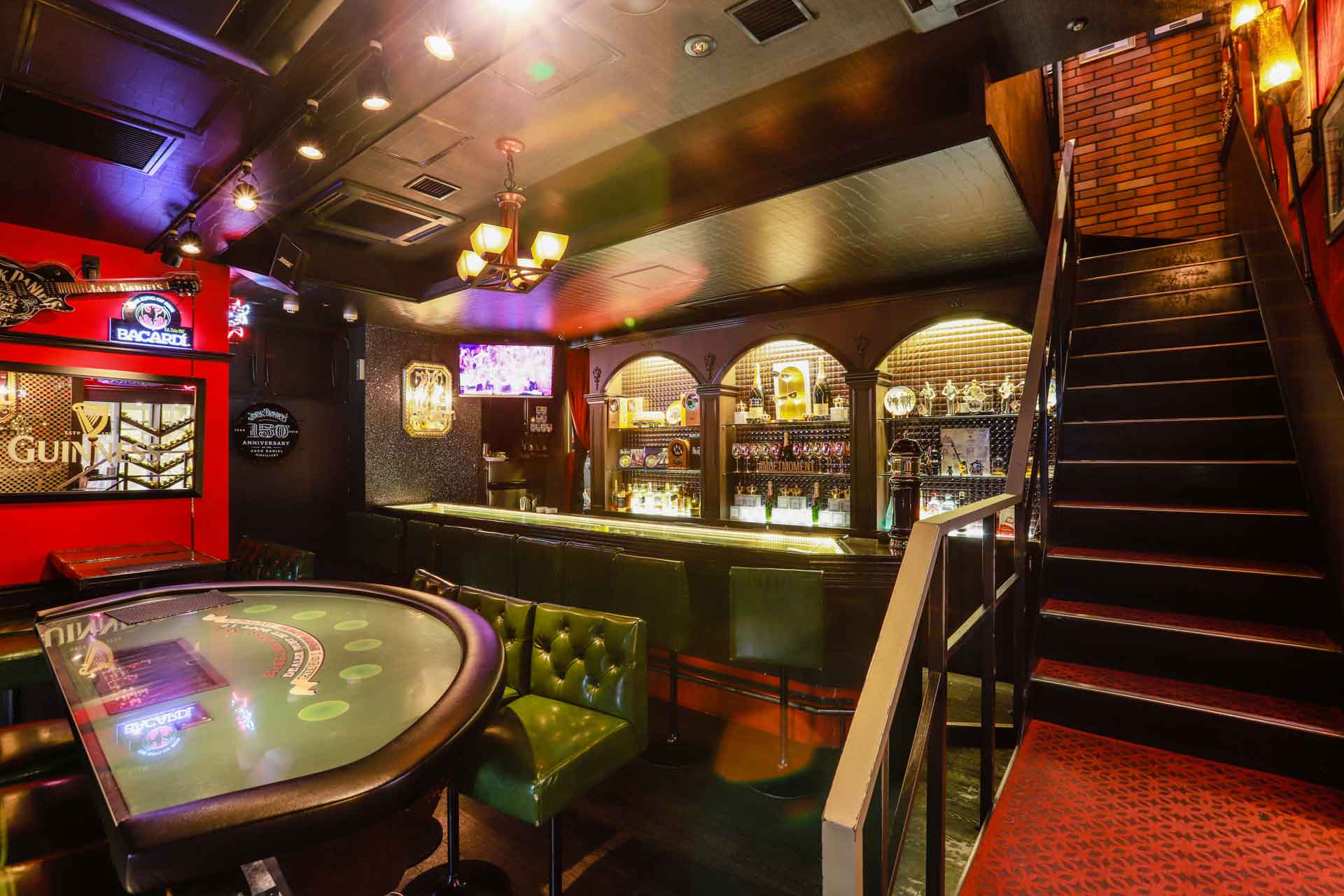 すすきのガールズバーおすすめ20選　3位:Bunny’s Bar million 南4条通店