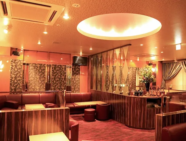 福岡のキャバクラのおすすめBEST40選 37位:CLUB ZEUSE