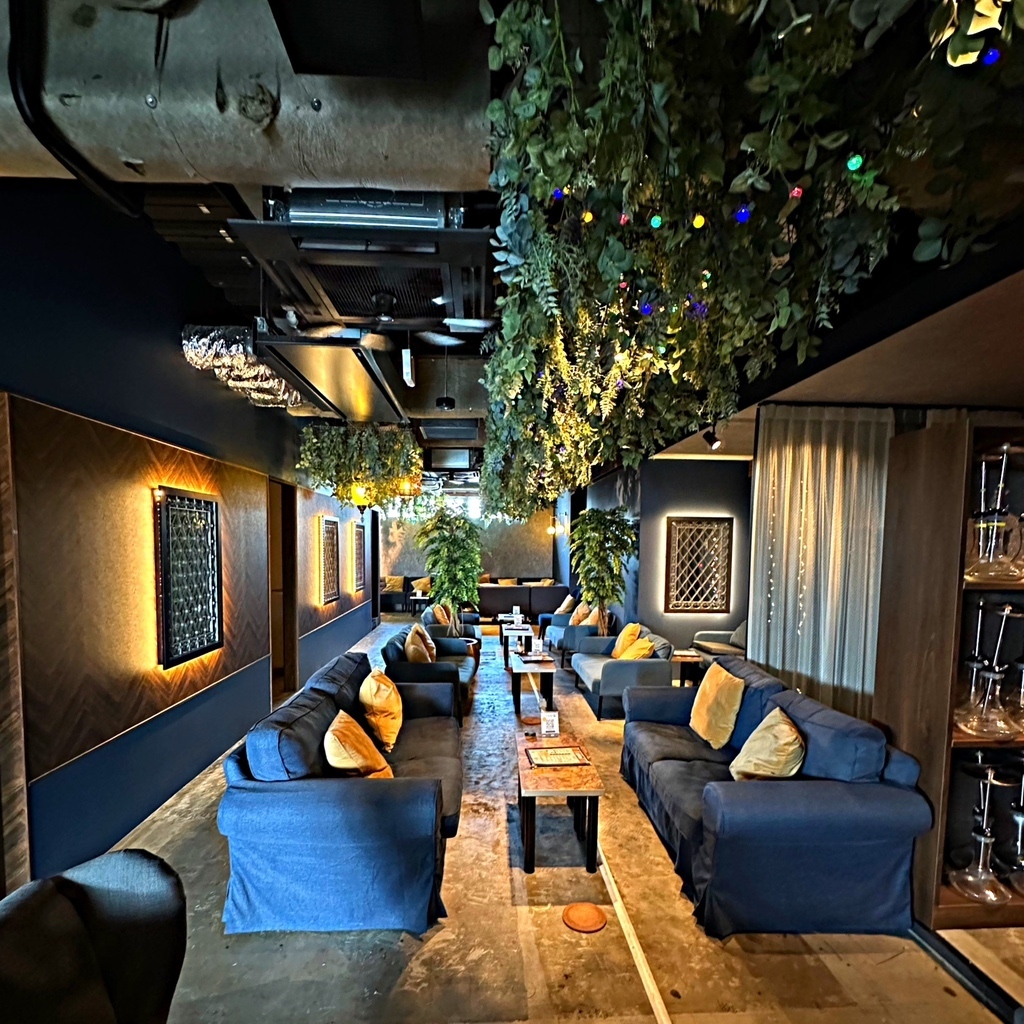 福岡のシーシャおすすめ20選　16位:シーシャ×カフェ×バー C.STAND 天神大名店
