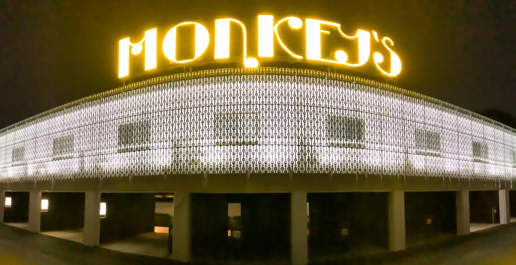 沖縄のラブホテル15選　14位:MONKEY`S HOTEL 沖縄