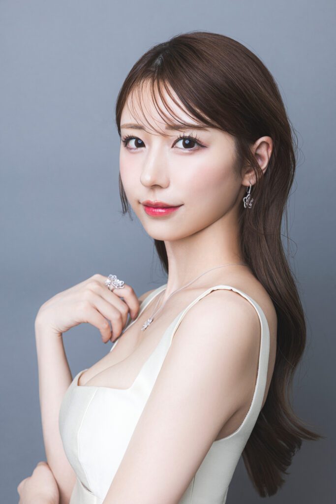 NEW CLUB 桃李 (ニュークラブ とうり)皇ゆりのちゃん