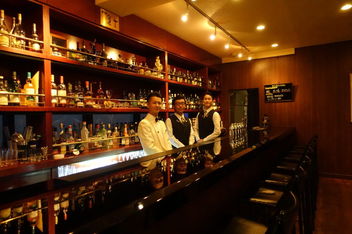 福岡のバー20選!20位、BAR 倉吉 大名店