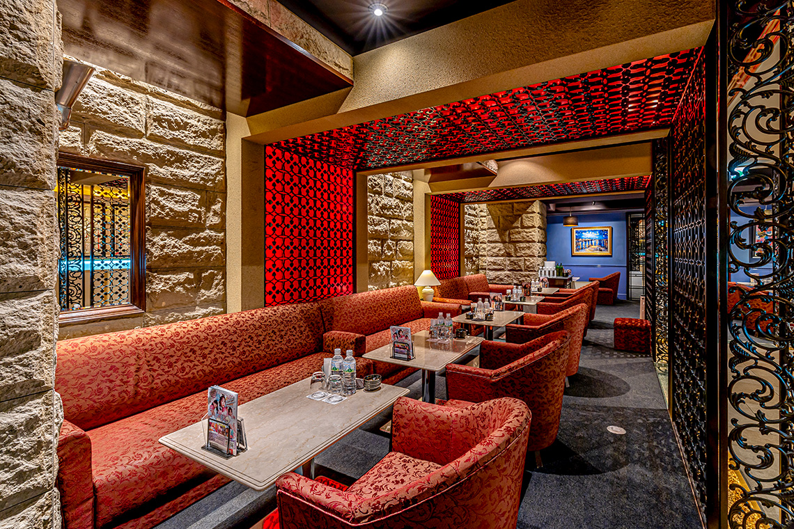 すすきのキャバクラ、ニュークラブのおすすめ30選第23位 Red Shoes