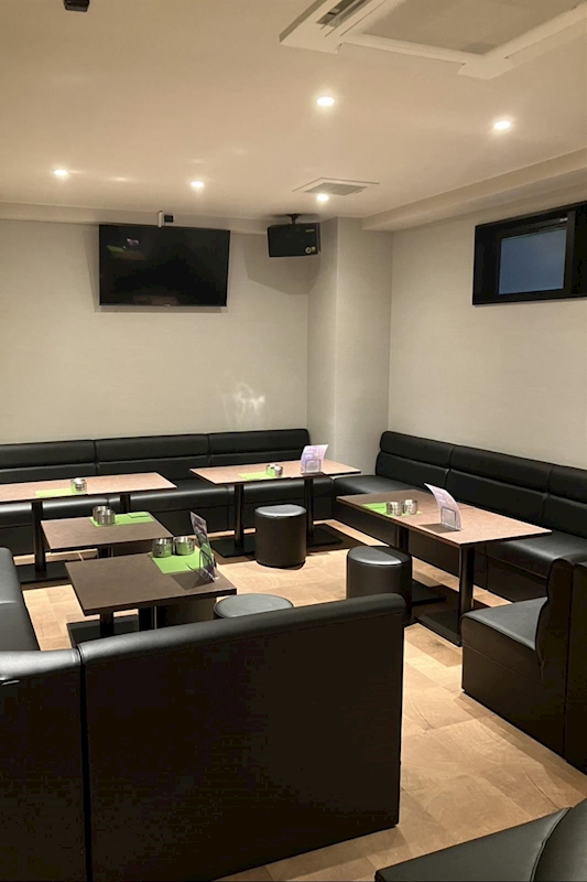 沖縄のキャバクラおすすめ人気20選　第6位：CLUB MONA