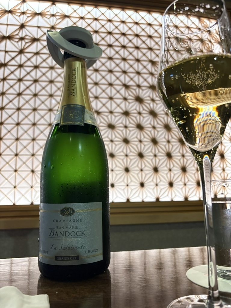 京都のワインバー25選　5位:Wine bar Noéli【ワインバー 乃江里】