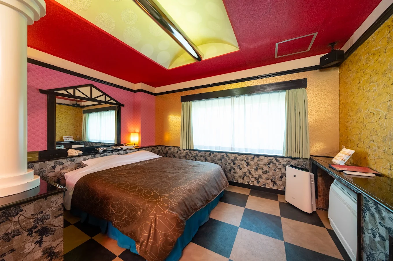 博多のラブホテル20選　12位:ブルーリバー 1991