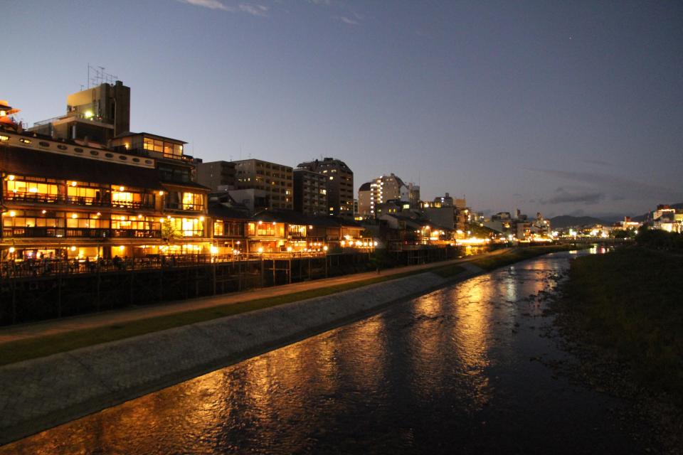 京都の夜景ドライブスポットTOP10　6位　鴨川