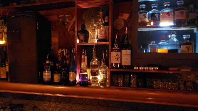 京都のバーで一人で楽しめる人気第4位:L'ESCAMOTEUR BAR