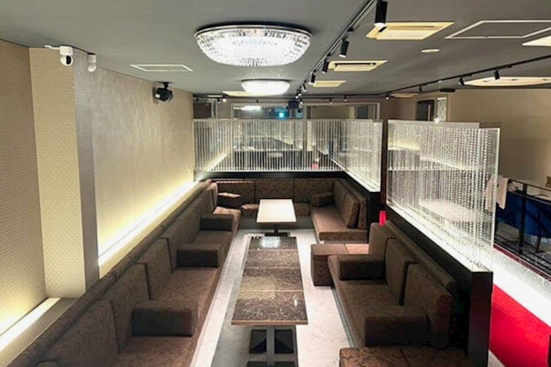 秋田のキャバクラ8選　8位:THE TERRACE