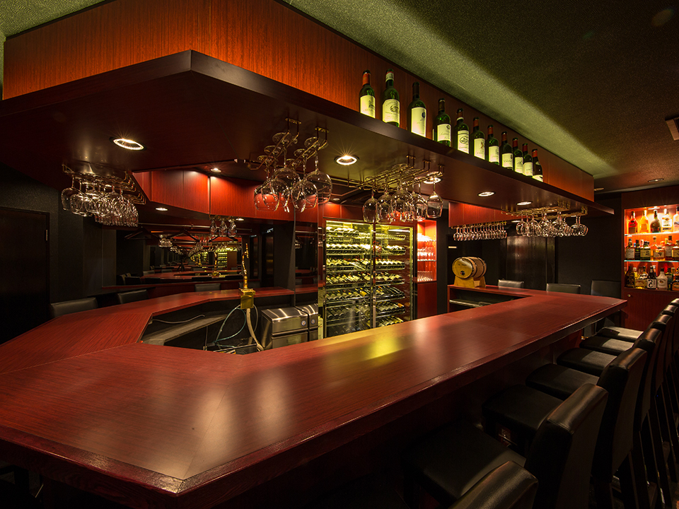 銀座のキャバクラ人気40選　第37位:Wine Girl’s Bar Ma Cherie