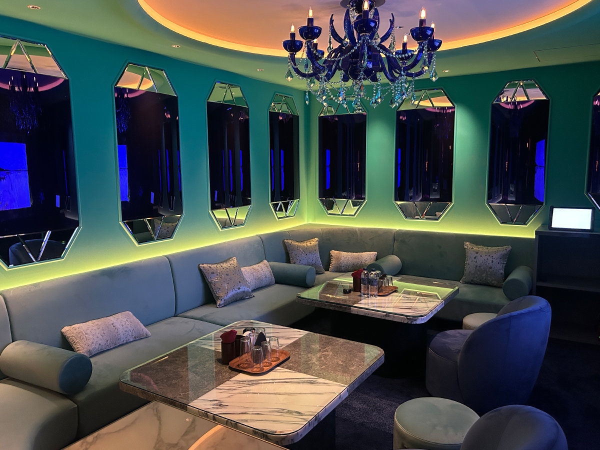 六本木 キャバクラ TOP40 26位UNJOUR TOKYO