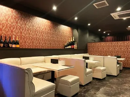 佐世保のキャバクラ10選　7位:La.Rona