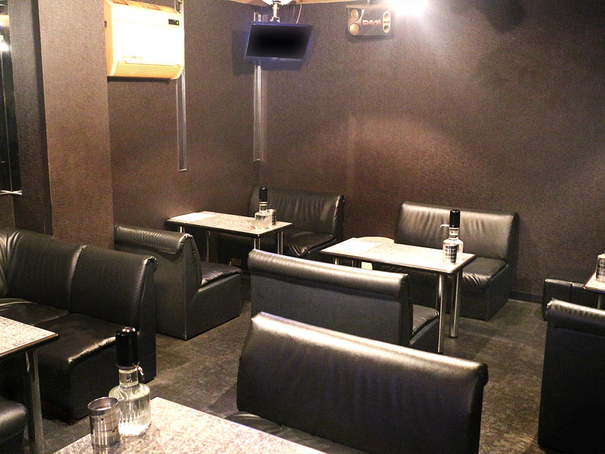 尼崎のキャバクラ20選　17位:Lounge FLAX