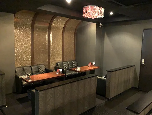 姫路のキャバクラ20選 13位:Lobelia