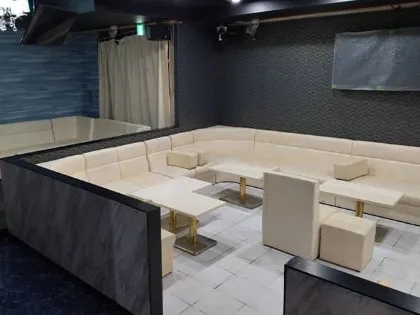 大和のキャバクラ20選　7位:The sea