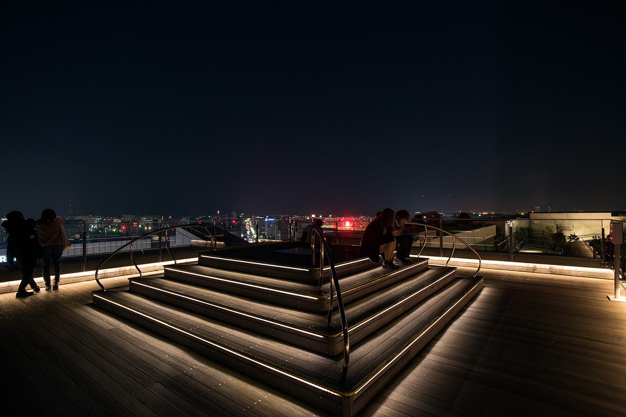 福岡の夜景スポットのおすすめ20選 6位:屋上庭園 つばめの杜ひろば2