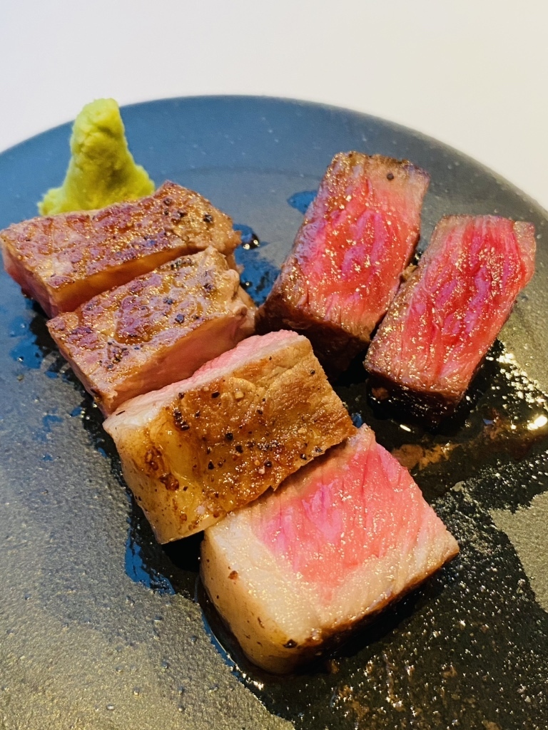 大阪の夜景ディナーのおすすめ店20選　17位:Teppanyaki×Wine あかくろ