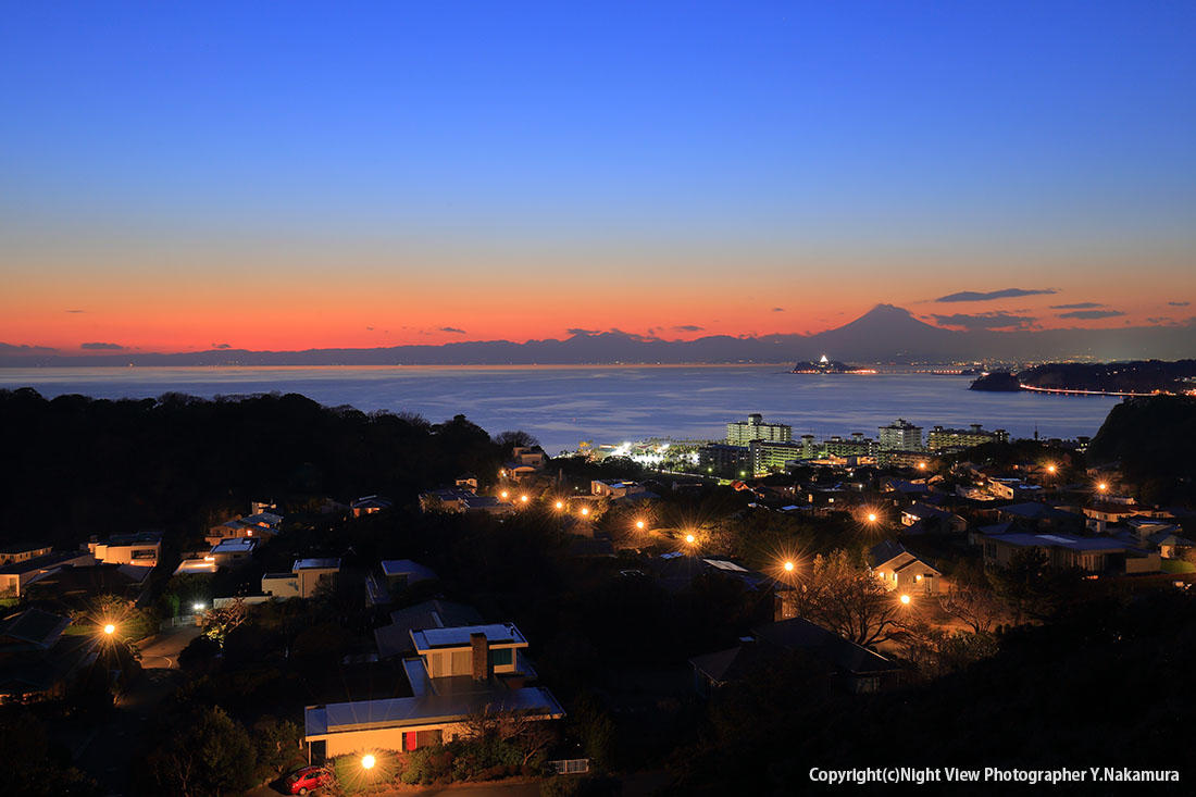 神奈川の夜景のおすすめスポット20選　12位:披露山公園