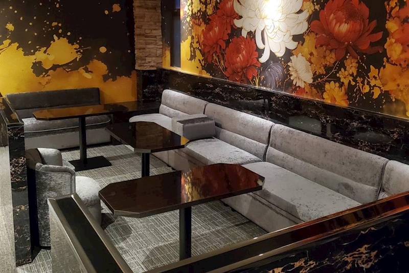 松本市のキャバクラ20選 5位:CLUB FOUR LEAF