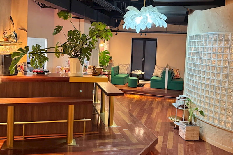 高松市のキャバクラ16選 11位:GLiin Salon