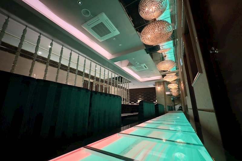 那覇のキャバクラ20選　4位:V OKINAWA 