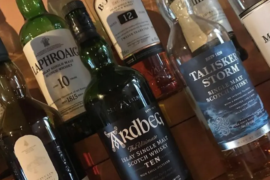 福岡のバーで一人におすすめのバー20選　4位:23