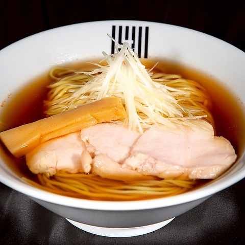 福岡のバーで一人におすすめのバー20選　3位:NOODLE&BAR 6411