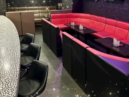 西中島のキャバクラ20選　4位:Bar&Lounge UNVILE