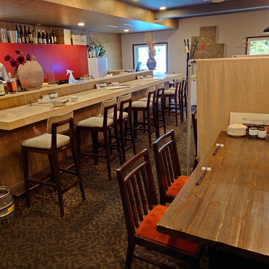 北海道のワインバーのおすすめ30選　1位:餃子とワイン 果皮と餡