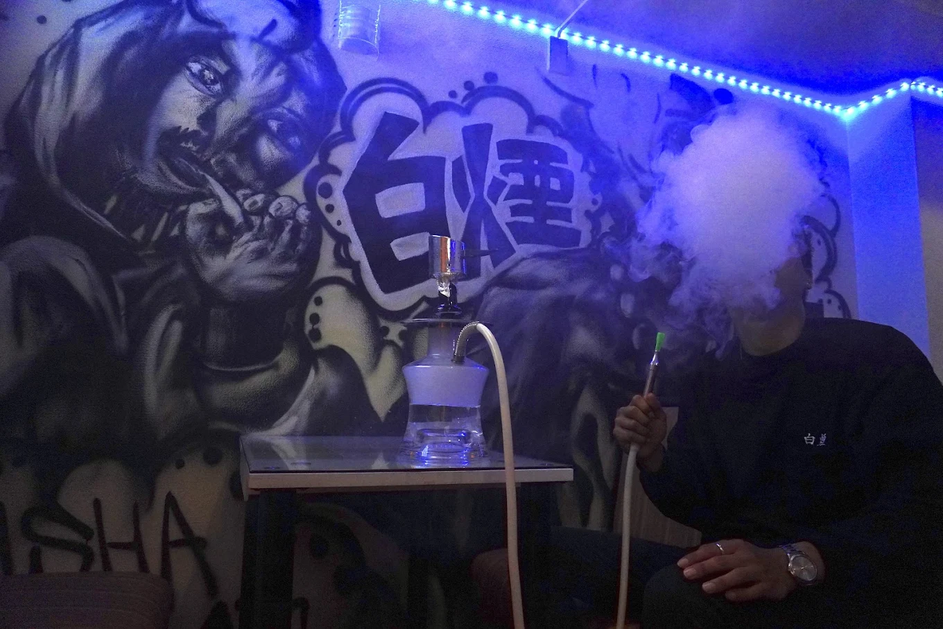 沖縄のシーシャのおすすめ店20選　18位:ShiSha&Bar白煙