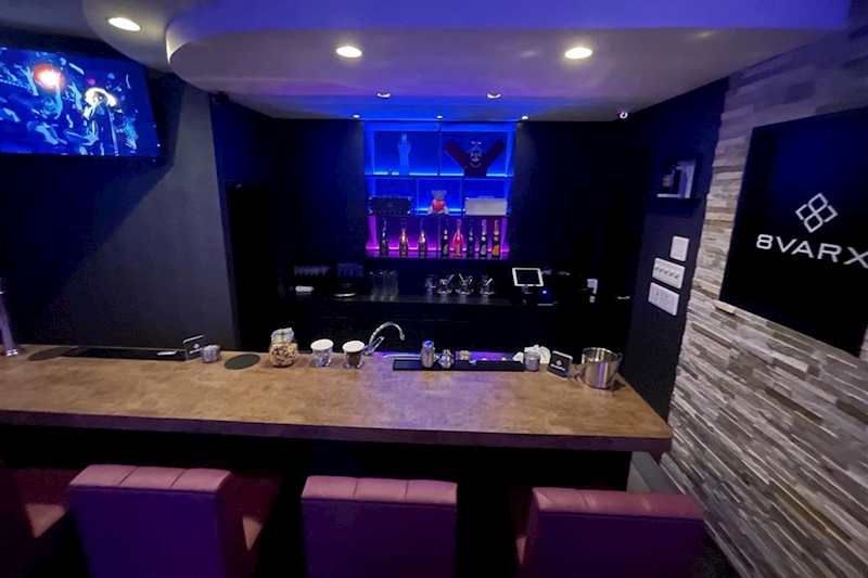 上田市のキャバクラ20選 16位:8VARX