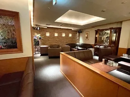 東加古川のキャバクラ16選　15位:salon de Excellence