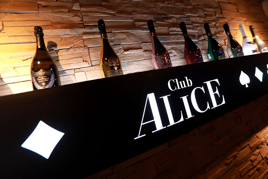 富士吉田市のキャバクラのおすすめ16選　2位:Club ALICE