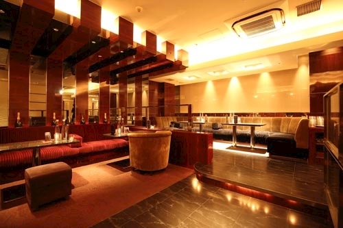 中洲のキャバクラで可愛い女の子がいるお店30選　7位:Club ELSA