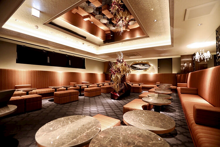 中洲のキャバクラで可愛い女の子がいるお店30選　19位:福岡Red Shoes