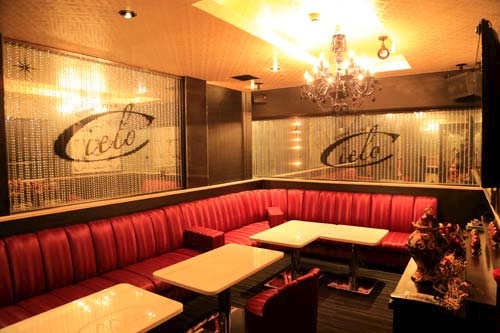 中洲のキャバクラで可愛い女の子がいるお店30選　9位:COSMO CLUB Cielo 