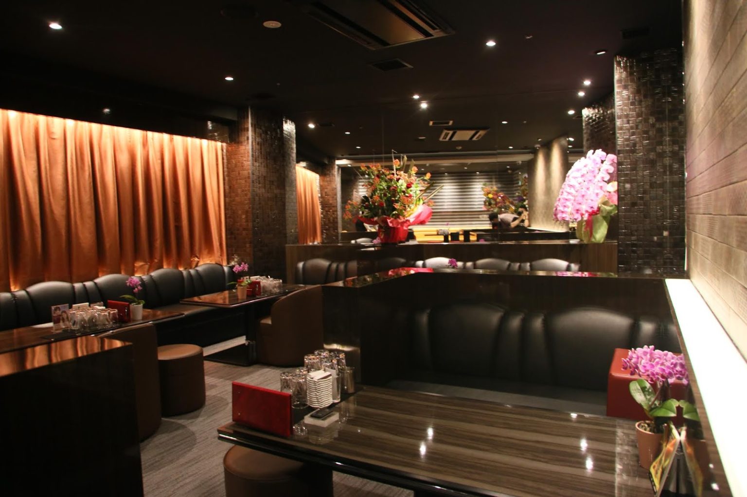 中洲のキャバクラの近いおすすめ店21選：第3位　club Arina premium(アリーナ プレミアム)