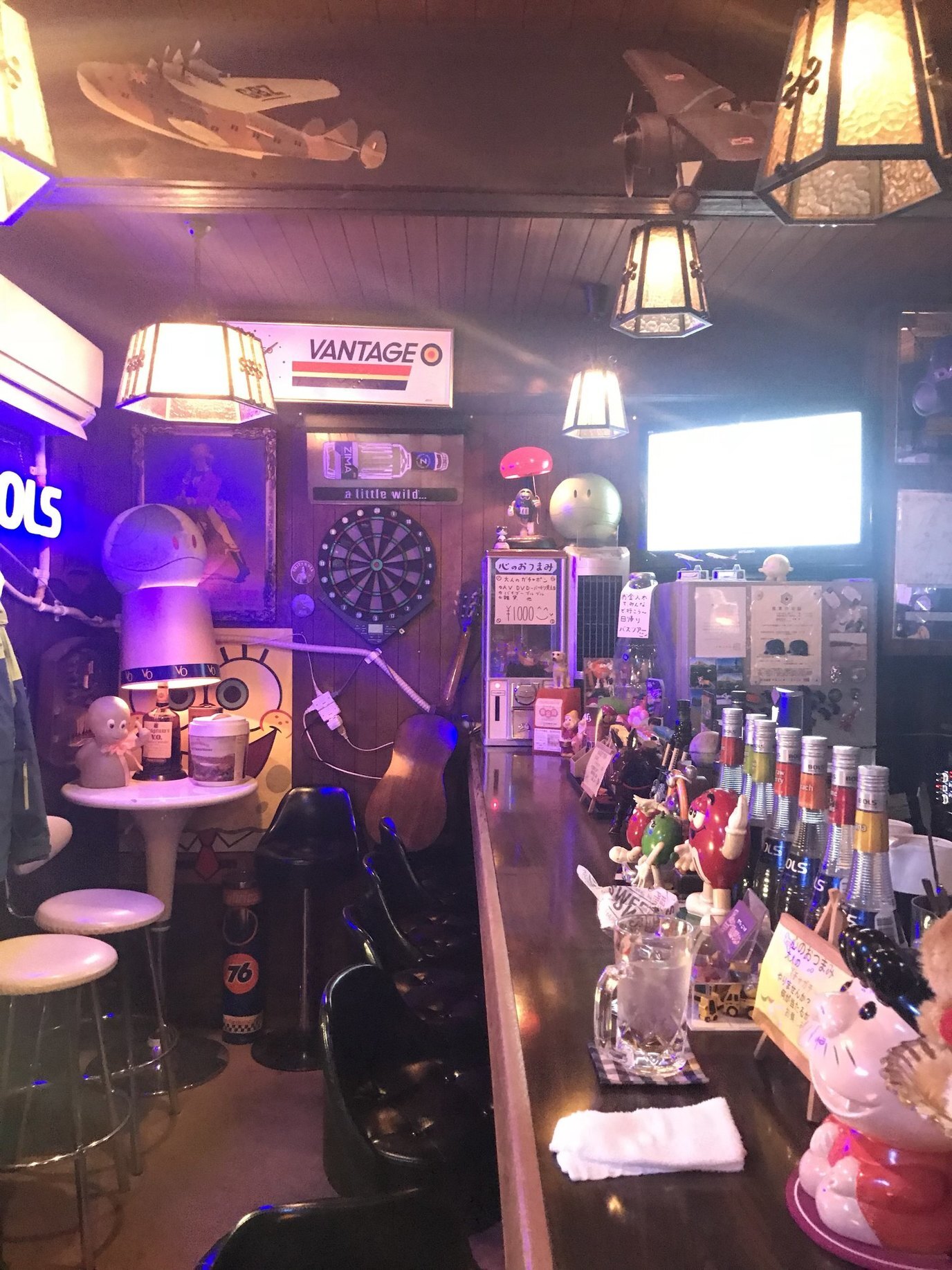 すすきのの飲み屋街のおすすめ店16選　12位:BarあきらHouse
