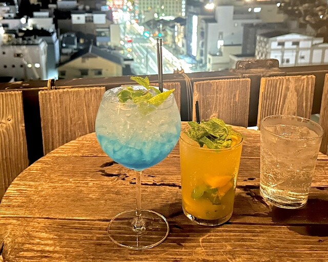 京都のバーおすすめTOP20選！　人気第2位:in the Moon