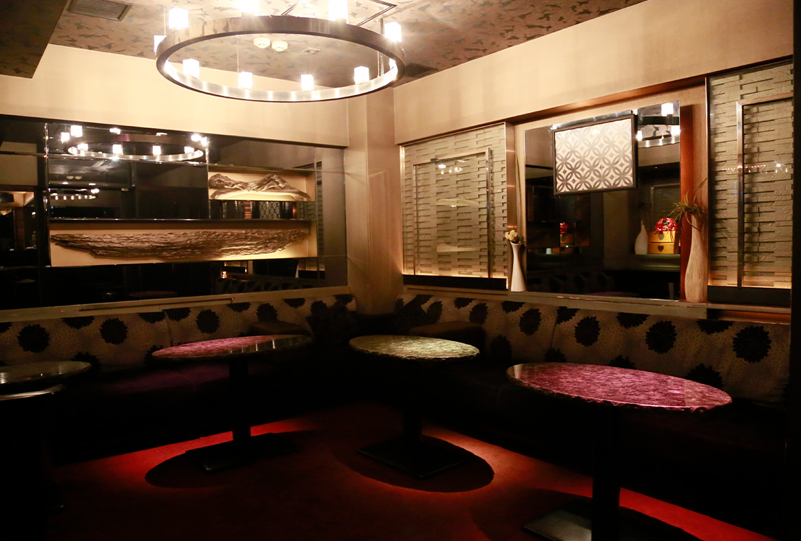 銀座のラウンジおすすめTop20　第18位：バッドガールズ